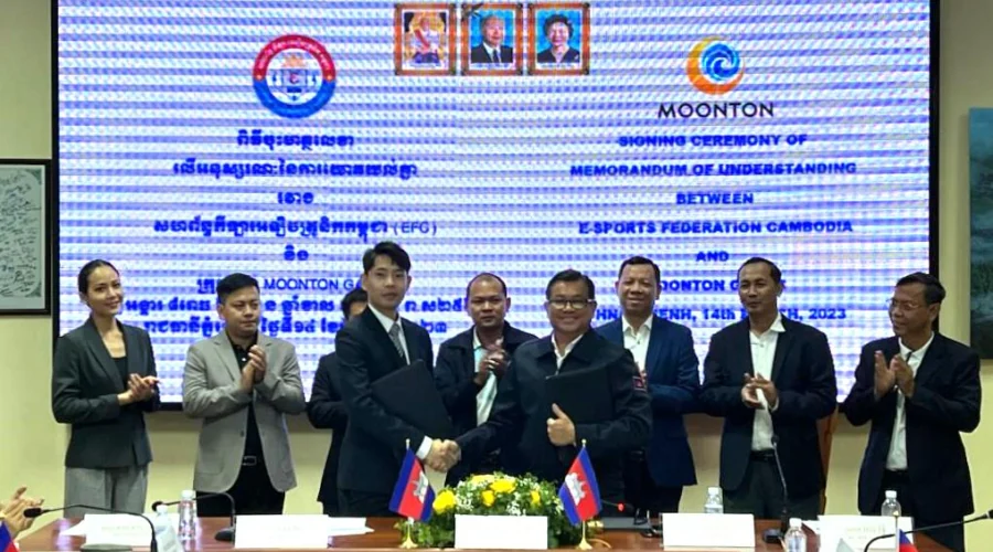 MOONTON Games and Esports Federation Cambodia sign agreement to host MSC 2023 and continued cooperation for the 32nd SEA Games Mobile Legends: Bang Bang