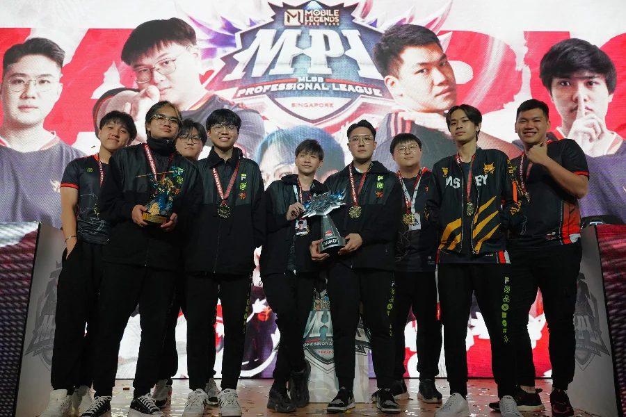 MPL Singapore's new three-peat champions, NIP Flash, ready for M6 World Championship as first team to qualify for Main Stage