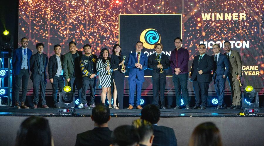 MOONTON Games walks off with four awards at the annual Philippine Esports Awards